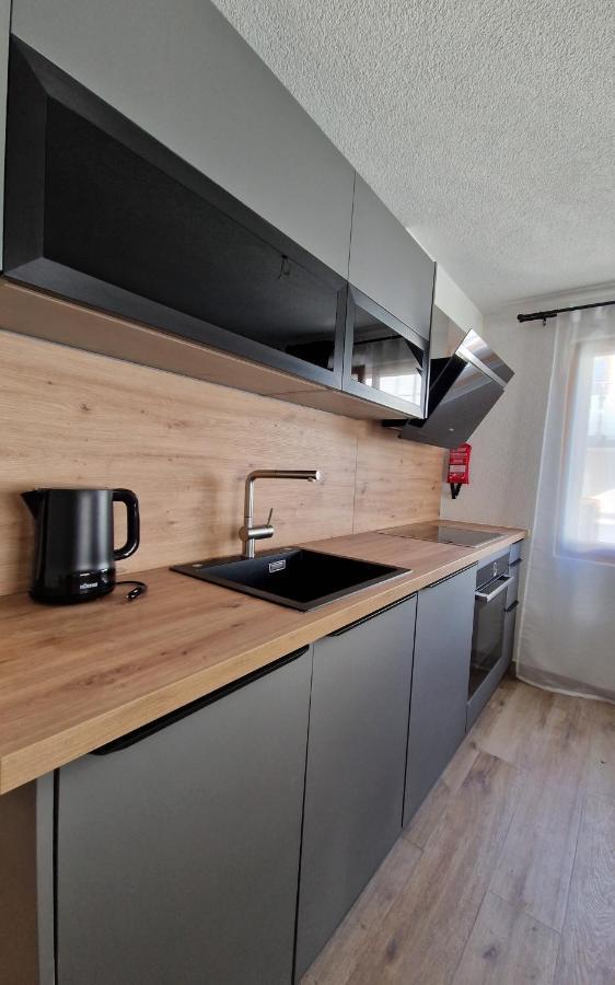 Fewo'S Und Apartment'S Schoeneck Davos Exteriör bild